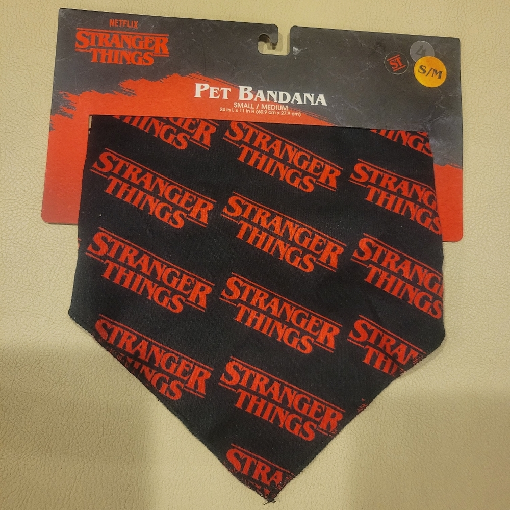 Stranger things s/m pet bandana for dog